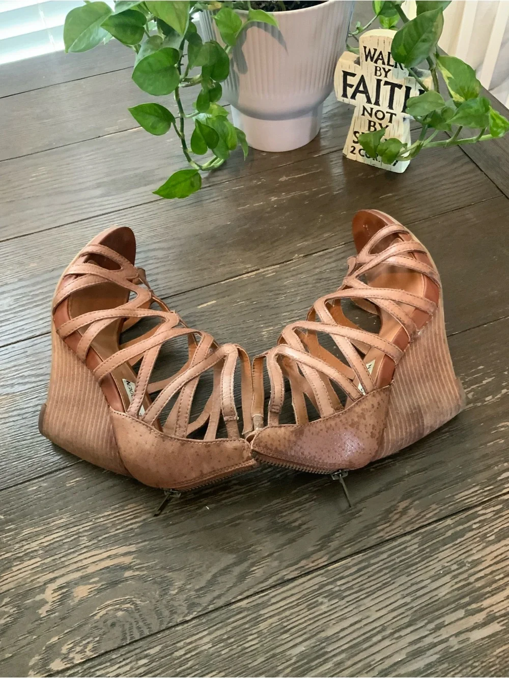 Steve Madden Brown Leather Strappy Wedges 6.5